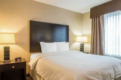 hotel-room18