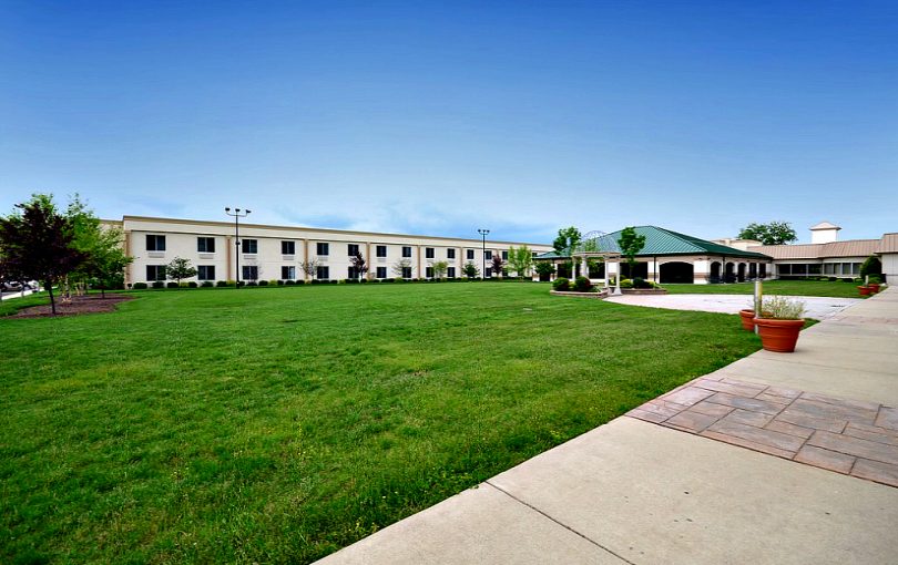 Outdoor Courtyard